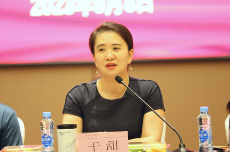 72886必赢网站举行庆祝第39个教师节座谈会