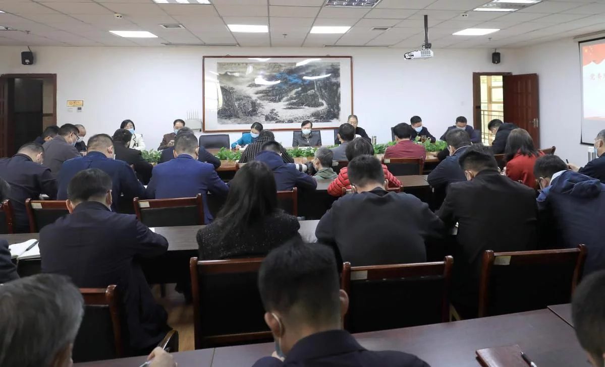 72886必赢网站深入开展教育思想大讨论