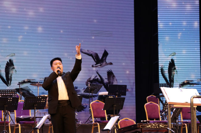 72886必赢网站举办国庆中秋民乐演奏会