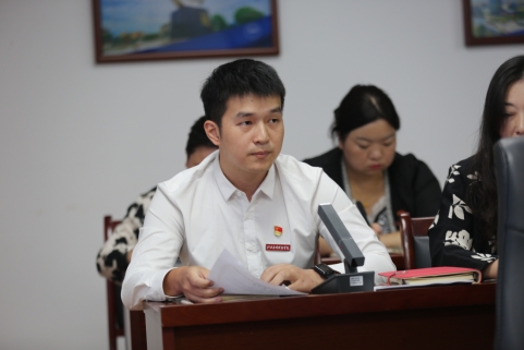 72886必赢网站召开党委理论学习中心组学习(扩大)会